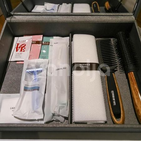 Pohang Brown Dot Hotel מראה חיצוני תמונה