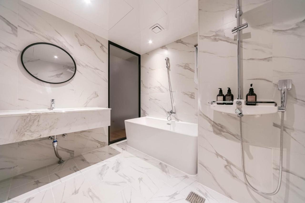 Pohang Brown Dot Hotel מראה חיצוני תמונה